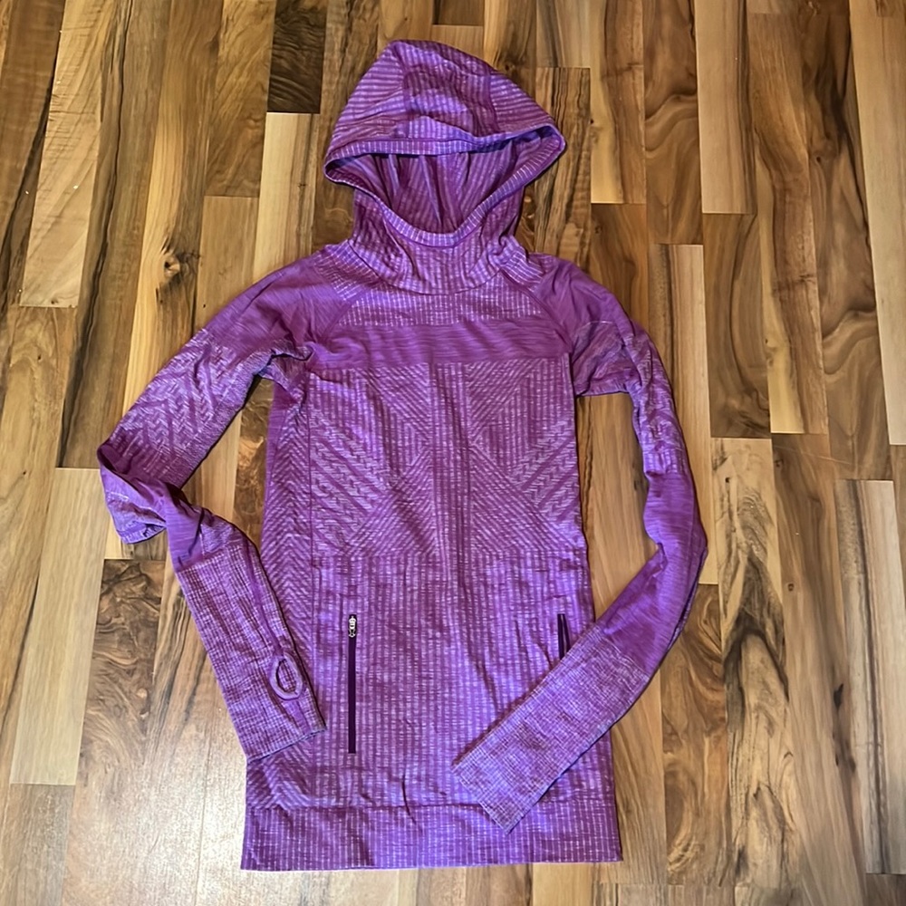 Lululemon Pullover